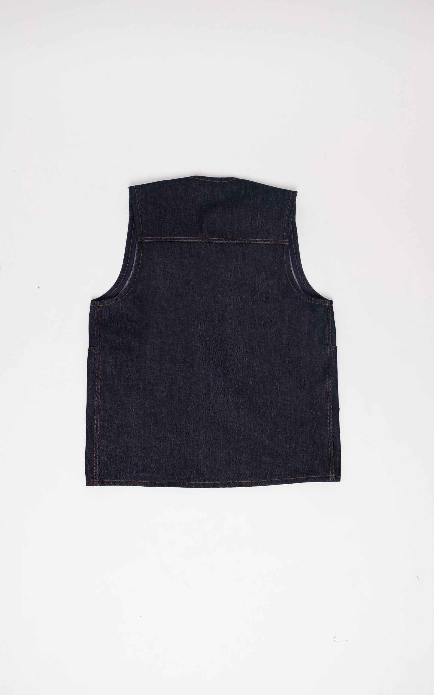 LE GILET DENIM BRUT
