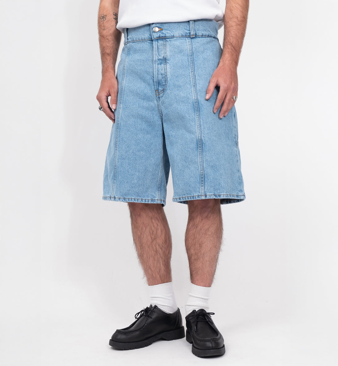 LE SHORT METRO WASHED