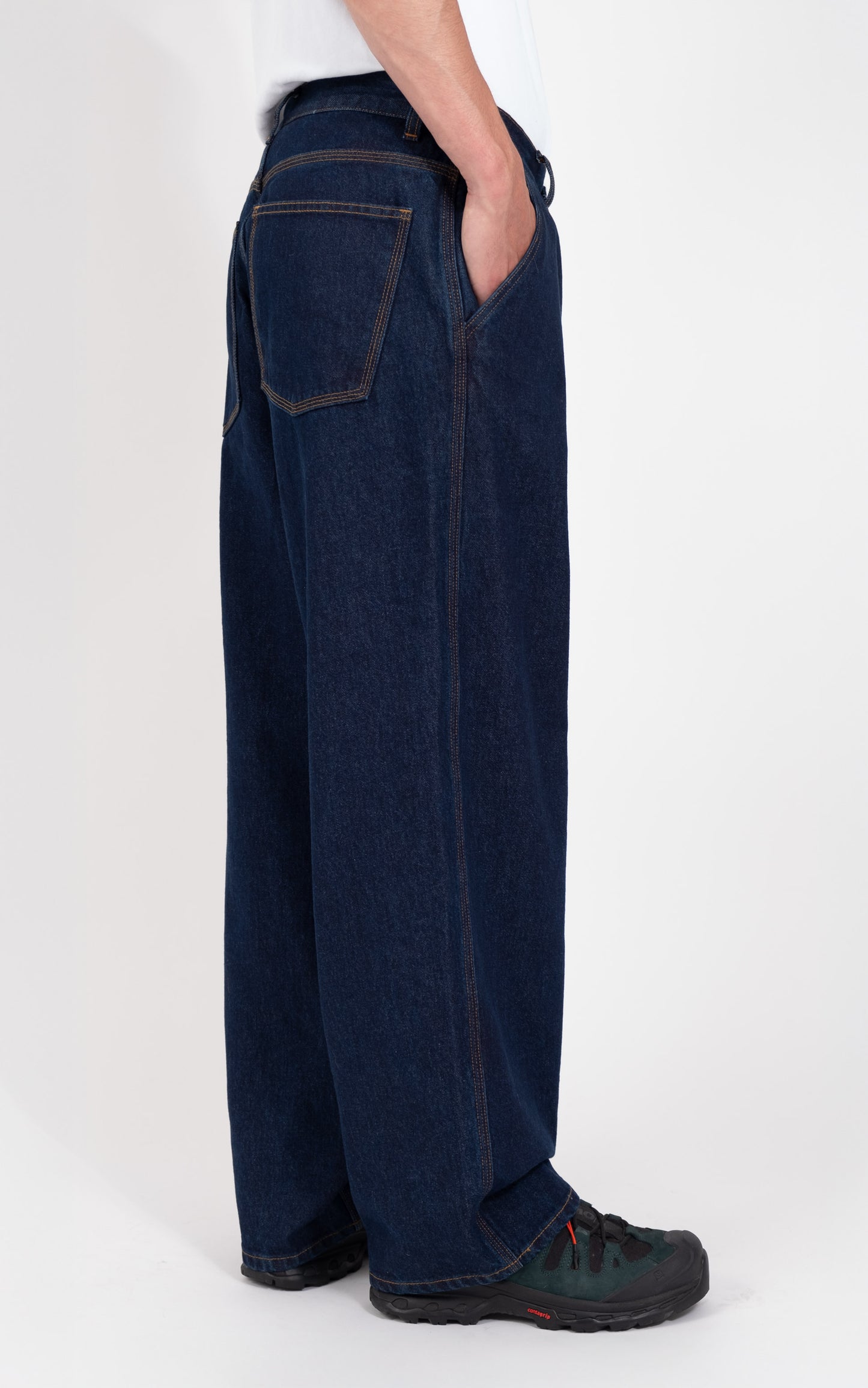 LE JEAN TRIPLE STITCH BRUT
