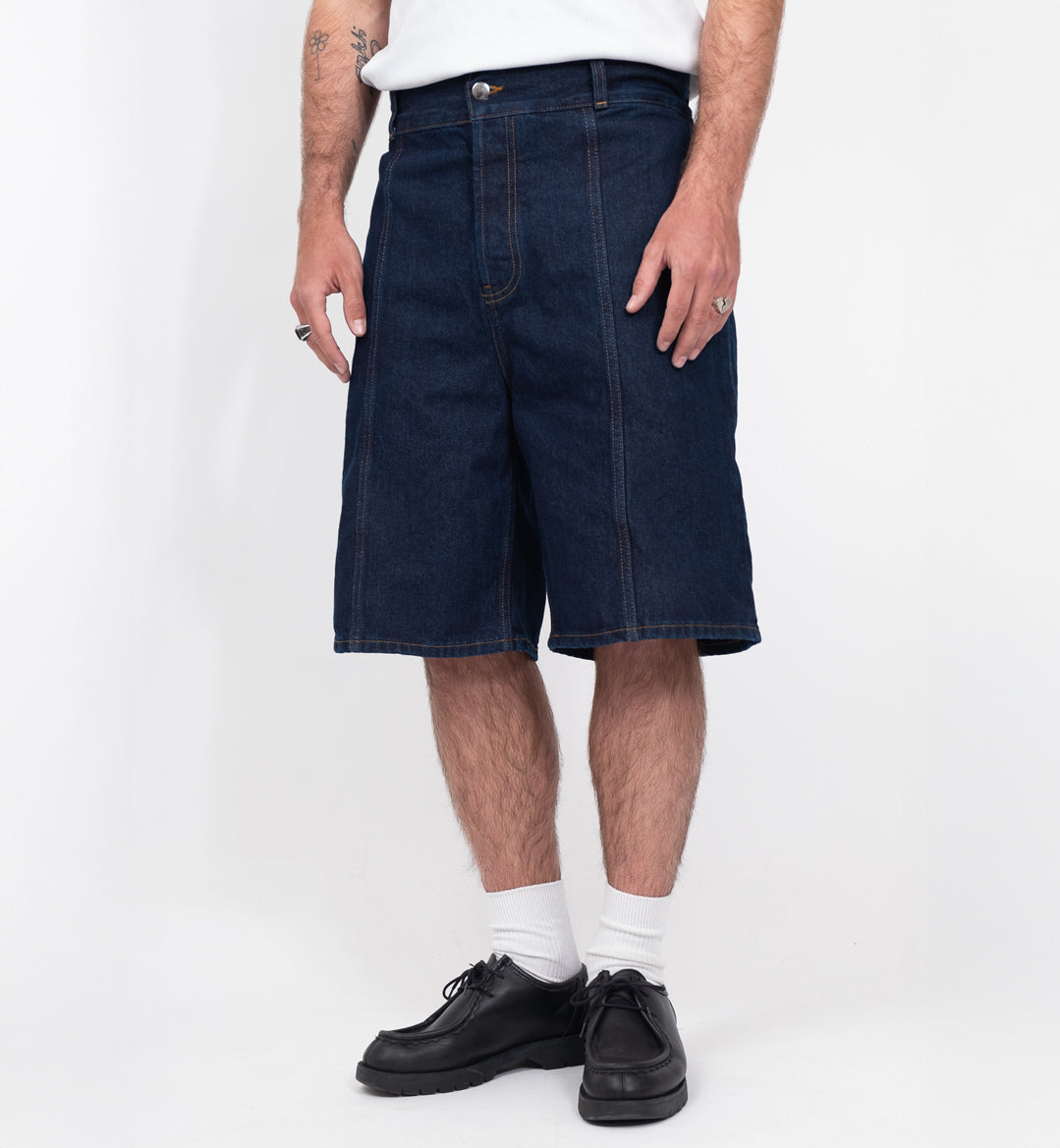 LE SHORT METRO BRUT