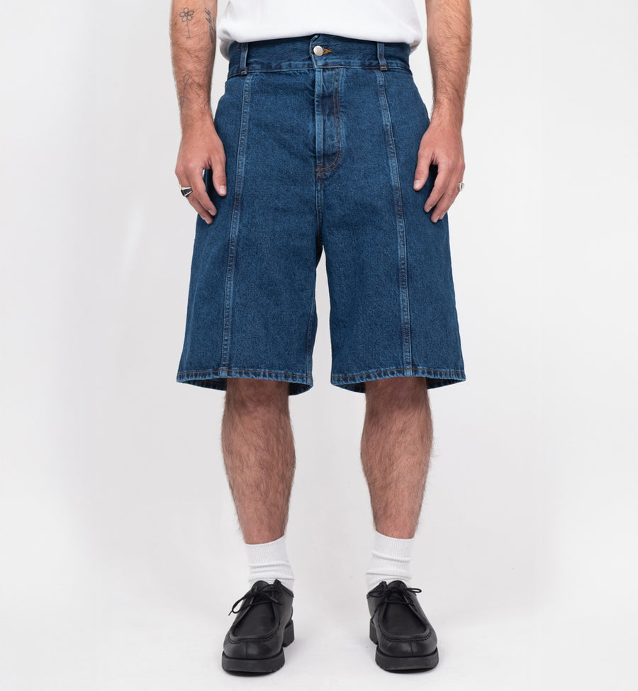 LE SHORT METRO USED