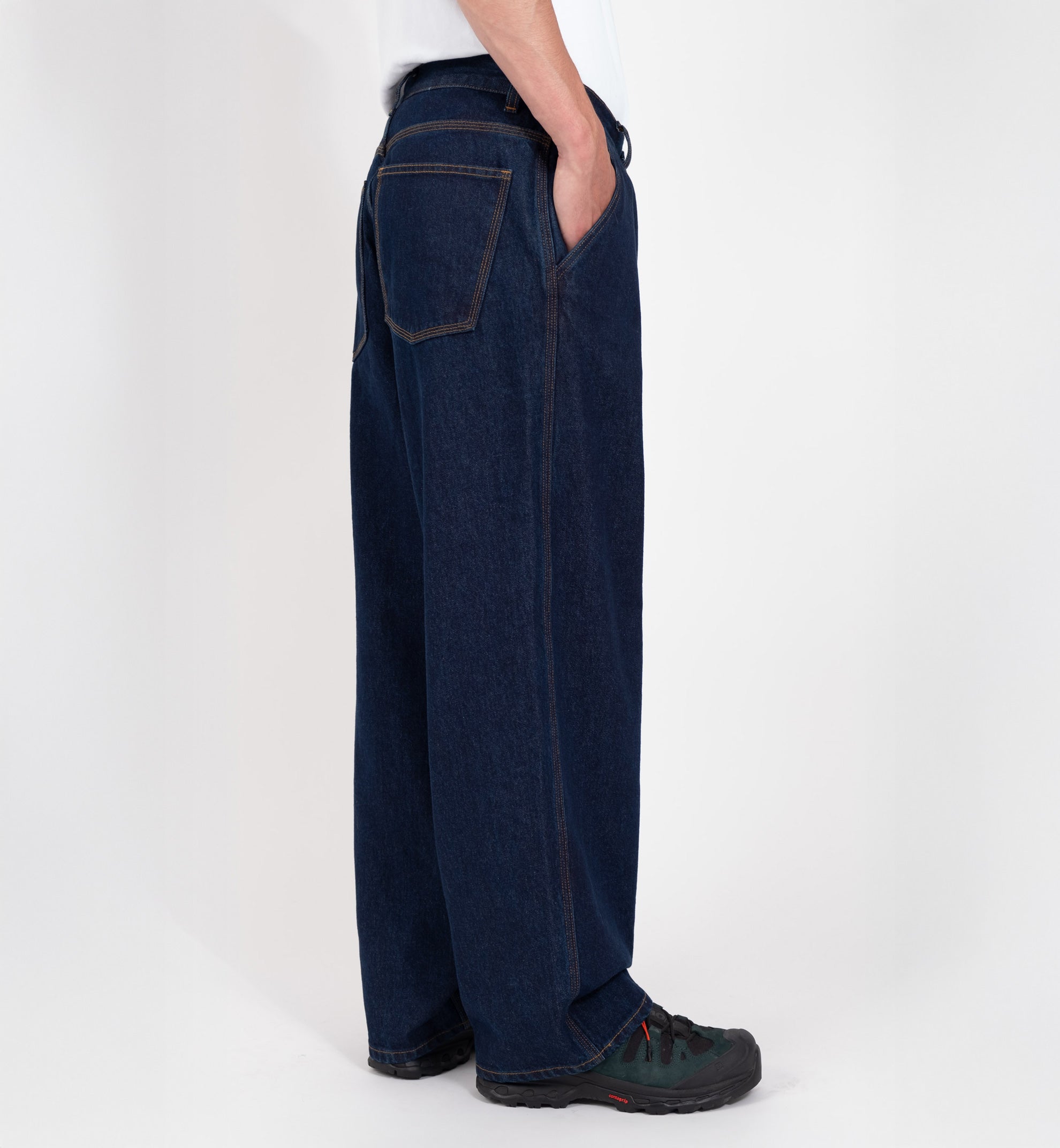 LE JEAN TRIPLE STITCH BRUT