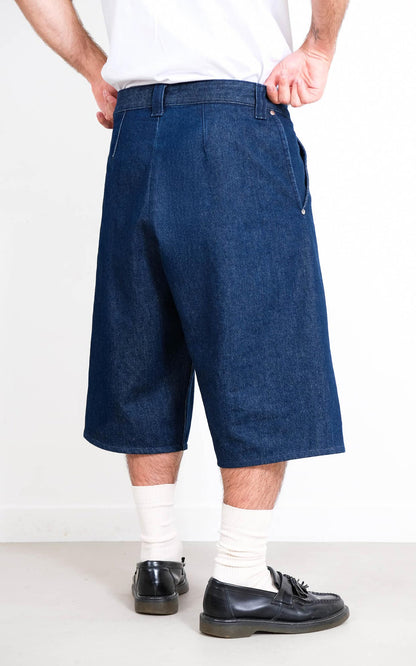 LE SHORT PLEATED