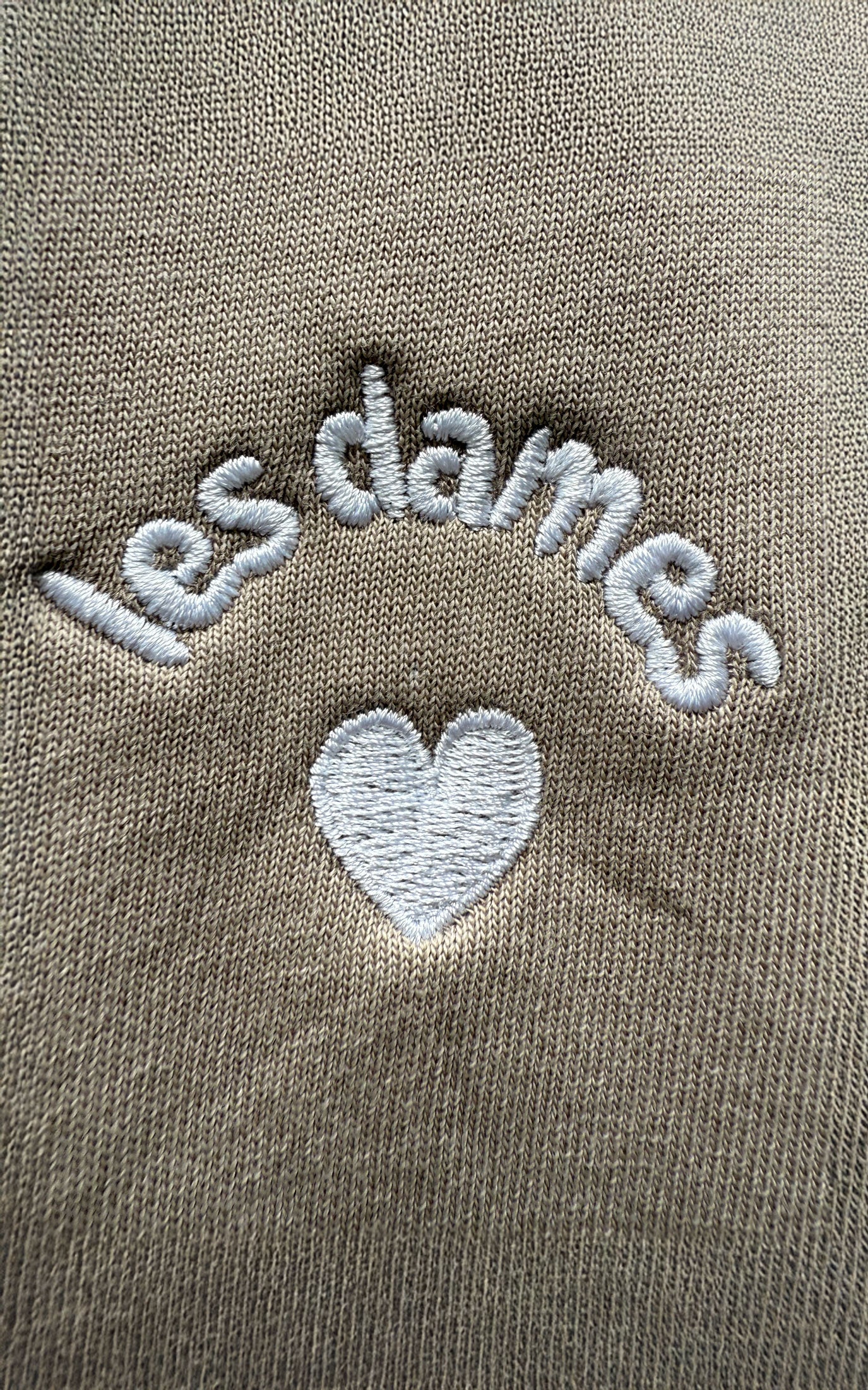 TEE SHIRT DAME DE COEUR TAUPE