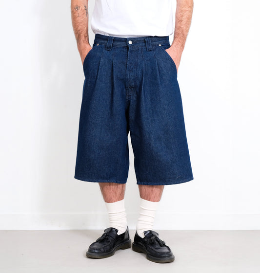 LE SHORT PLEATED