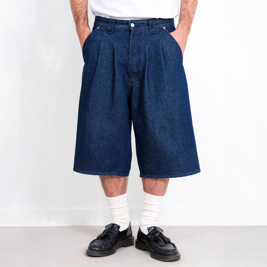 LE SHORT PLEATED